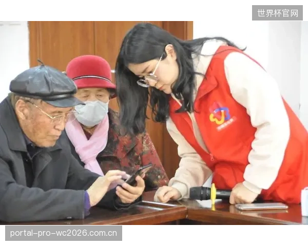 当前智能体育装备的研发架构，普遍缺乏对老年用户群体的包容性设计，加剧了数字鸿沟